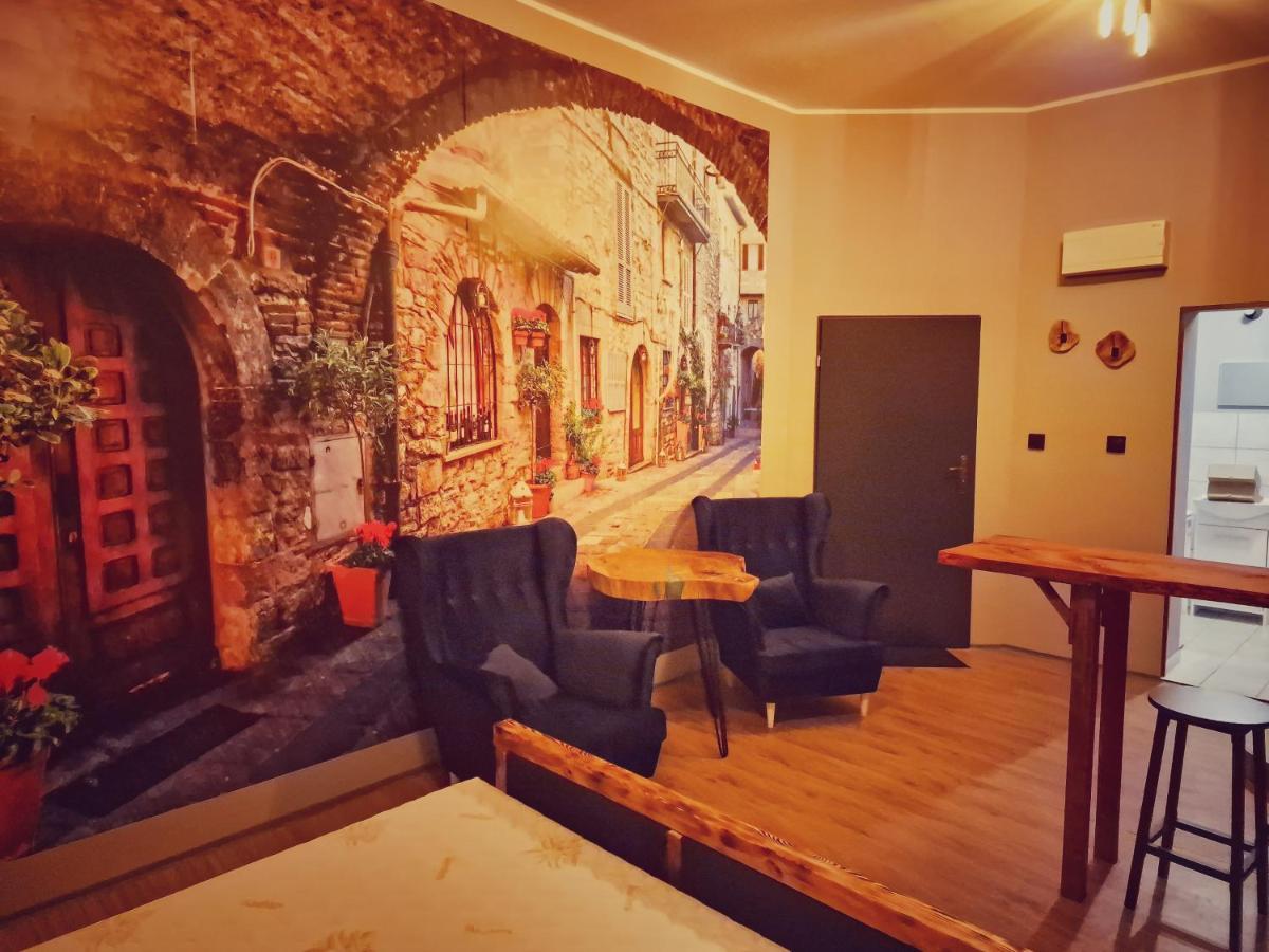 Apartamenty Toskania No.2 포즈난 외부 사진